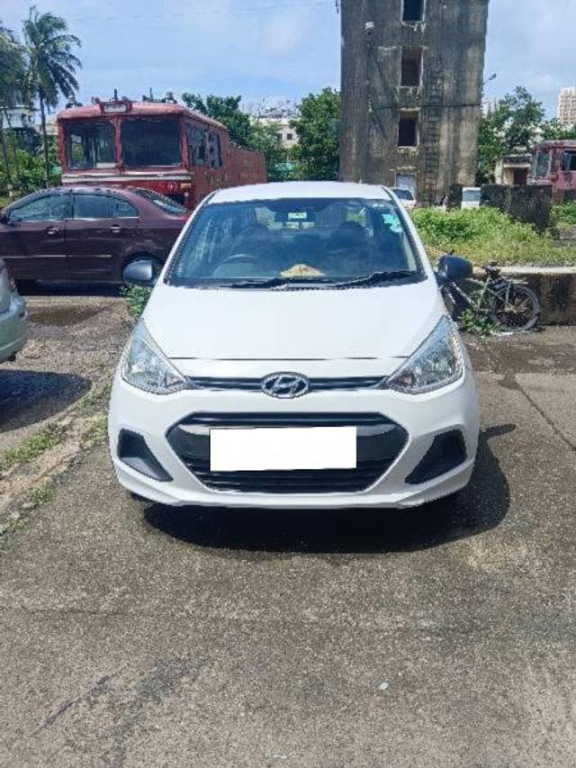 https://images10.gaadi.com/usedcar_image/4143676/original/processed_44e85fcc-f7a9-4f09-9838-d7db836f7bea.jpg?imwidth=6402