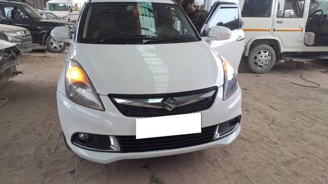 https://images10.gaadi.com/usedcar_image/4143681/original/processed_b05128b4-4775-477d-a1de-01c049169f8d.jpg?imwidth=6400