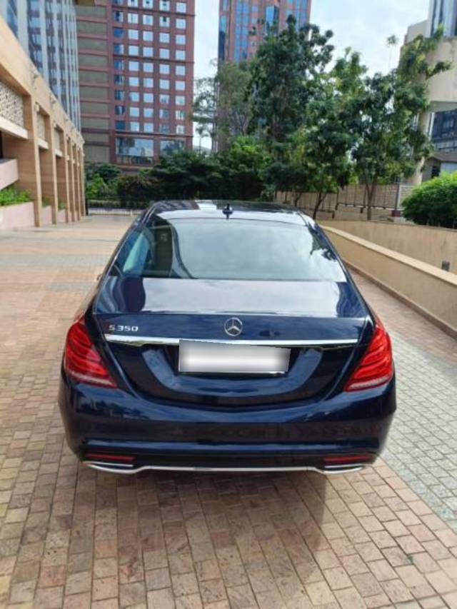 https://images10.gaadi.com/usedcar_image/4143712/original/processed_599daaa4-36fb-4277-a19c-0637fc920ea1.jpeg?imwidth=6400