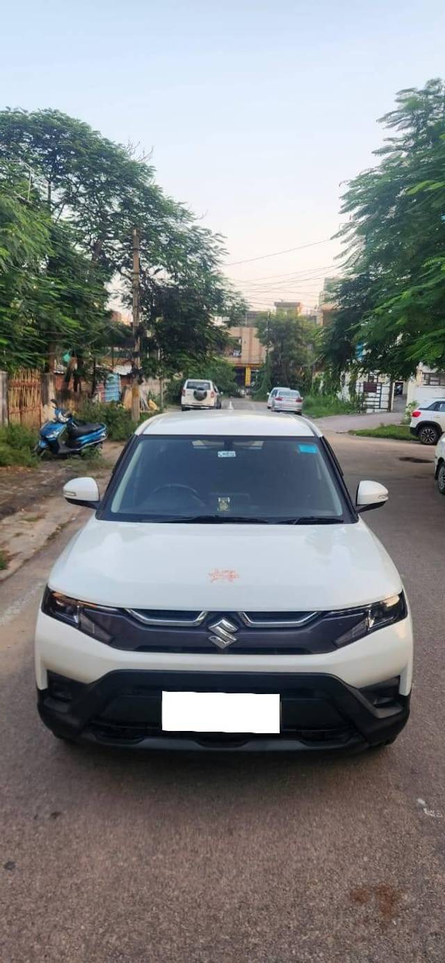 https://images10.gaadi.com/usedcar_image/4143872/original/processed_d9e652fa77f59d6d4489469854f89fa1.jpg?imwidth=6402