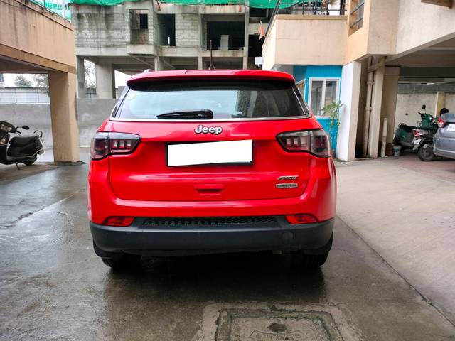 https://images10.gaadi.com/usedcar_image/4143927/original/processed_fc9f4d45694640b671c5ee8ac31f3b35.jpg?imwidth=6402