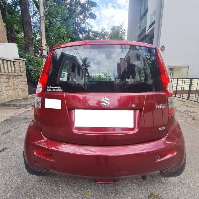 https://images10.gaadi.com/usedcar_image/4144155/original/processed_44f0576886a13f7f67f7752577f211e0.jpg?imwidth=6402