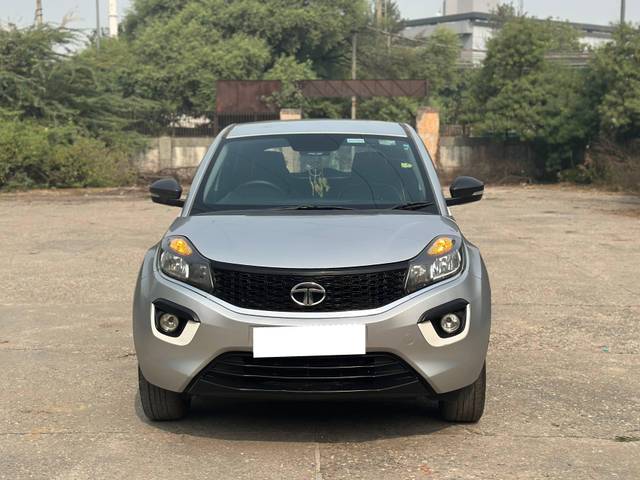 https://images10.gaadi.com/usedcar_image/4144196/original/processed_e5a4508b3959afb11560bfb0b73a4c1b.jpeg?imwidth=6400