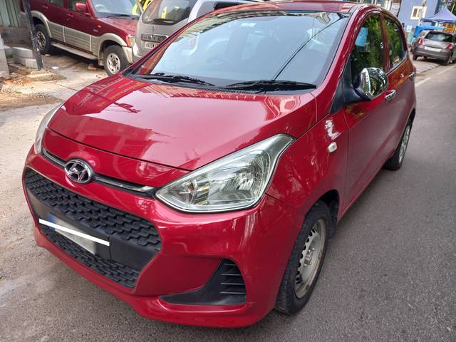 https://images10.gaadi.com/usedcar_image/4144206/original/processed_0221bf88f8e900cf96266569bed2acf1.jpg?imwidth=6400