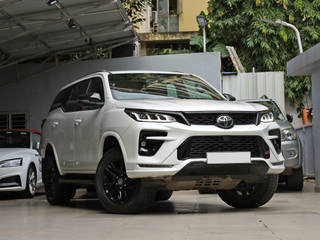 Toyota Fortuner Toyota Fortuner GR S 4X4 Diesel AT