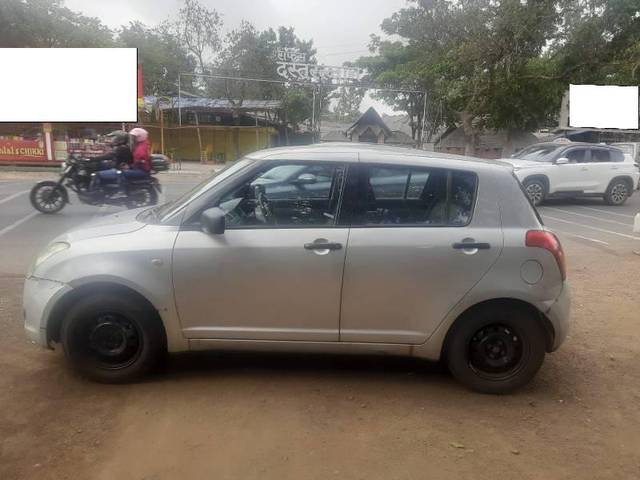 https://images10.gaadi.com/usedcar_image/4144276/original/processed_c1d15ac9-9123-4dae-946a-27759834894d.jpeg?imwidth=6402