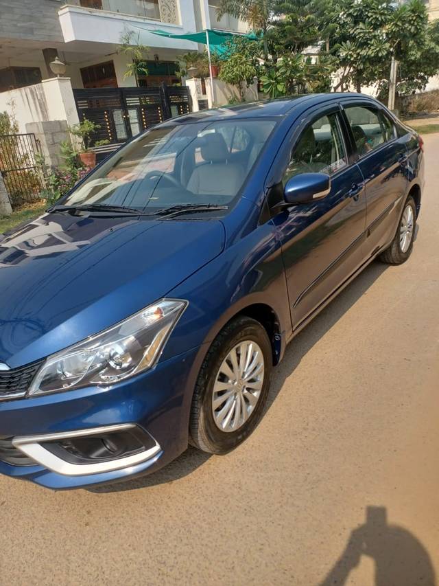 https://images10.gaadi.com/usedcar_image/4144314/original/539907c266671f7f3ff9641c35ba219a.jpg?imwidth=6400