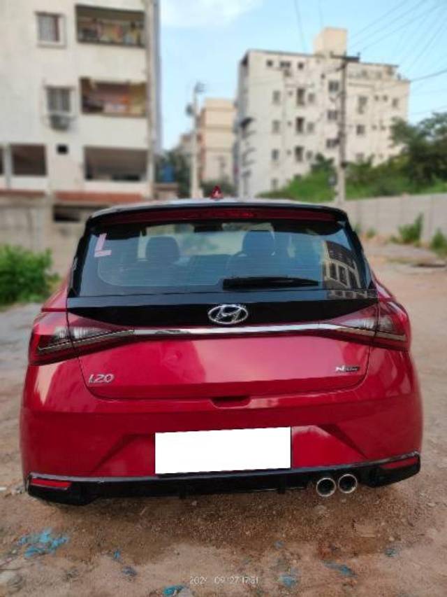 https://images10.gaadi.com/usedcar_image/4144788/original/processed_39c6d259-0069-4b8f-af65-8677098be7fd.jpg?imwidth=6401