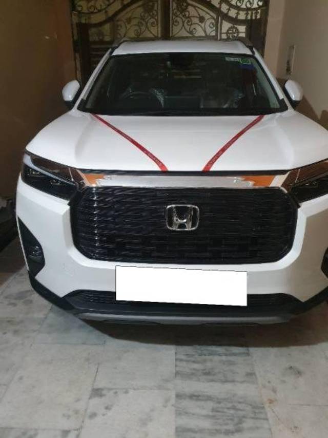 https://images10.gaadi.com/usedcar_image/4144800/original/processed_3e351272-f9b0-42bf-86ea-f43f38b70a68.jpg?imwidth=6400