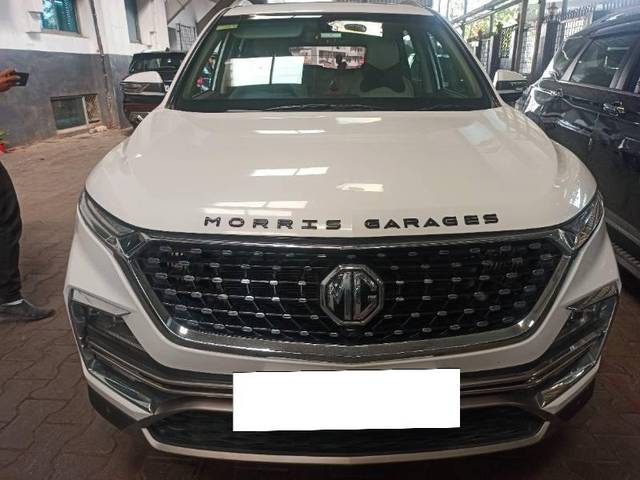 https://images10.gaadi.com/usedcar_image/4145180/original/processed_15451165-1ecb-45f6-b18f-b00ed579ac36.jpg?imwidth=6400