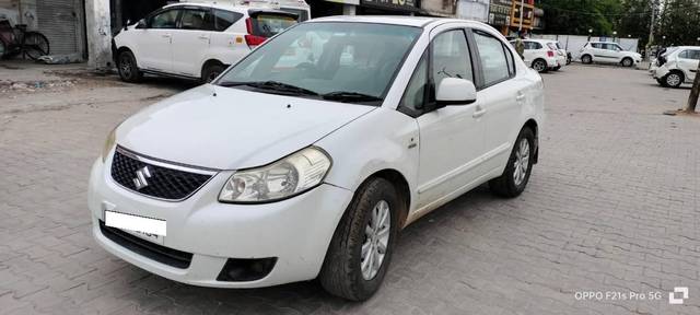 https://images10.gaadi.com/usedcar_image/4145297/original/processed_9a1eb5f3-c068-48b9-a26b-def7eb53ce74.jpg?imwidth=6400