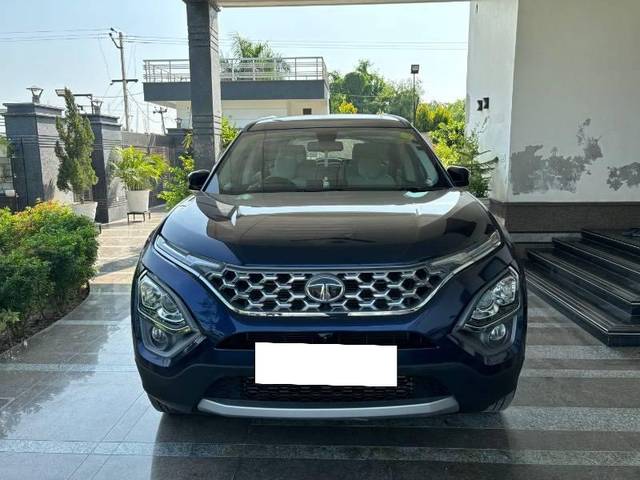 https://images10.gaadi.com/usedcar_image/4145319/original/processed_8653c5a9-0e11-4197-ae5c-b18ed968f663.jpg?imwidth=6400