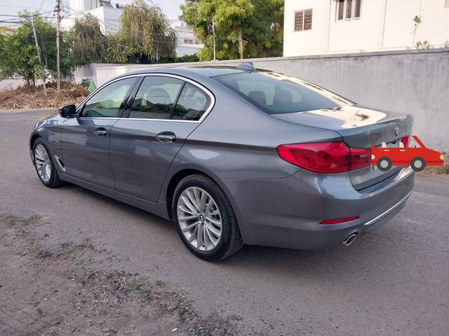 https://images10.gaadi.com/usedcar_image/4145355/original/6ac24b5011faceb3aa87dc6c369ff7a7.jpg?imwidth=6402