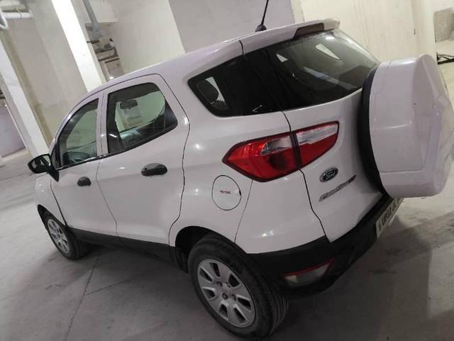 https://images10.gaadi.com/usedcar_image/4145445/original/processed_9c3971e0-d029-4992-9de9-024854b76dcb.jpg?imwidth=6401