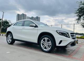 Mercedes-Benz GLA Class 2014-2017 Mercedes-Benz GLA Class 200 CDI SPORT