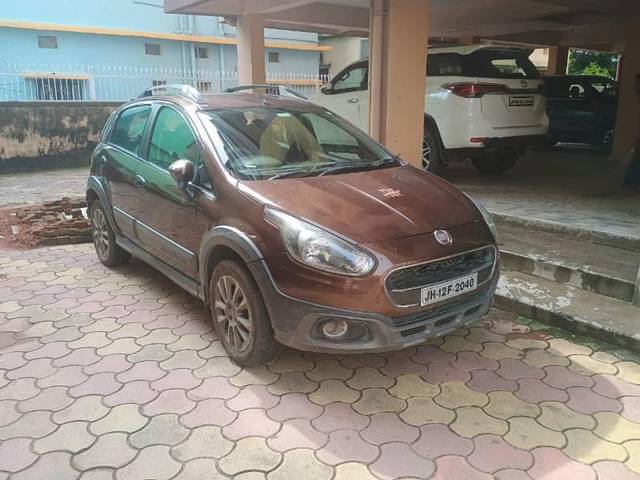 https://images10.gaadi.com/usedcar_image/4145617/original/processed_5090b763-9cd9-4152-ade0-51a60844c79b.jpeg?imwidth=6400