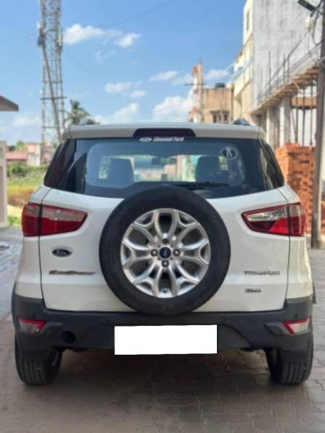 https://images10.gaadi.com/usedcar_image/4145618/original/processed_1ed2af8d-e0c0-4c87-9f21-0e601351b394.jpg?imwidth=6402