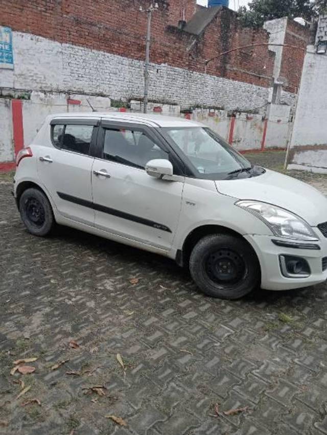 https://images10.gaadi.com/usedcar_image/4145783/original/processed_0087f9e4-592c-42ab-ba72-f5adaabeaf3e.jpg?imwidth=6400