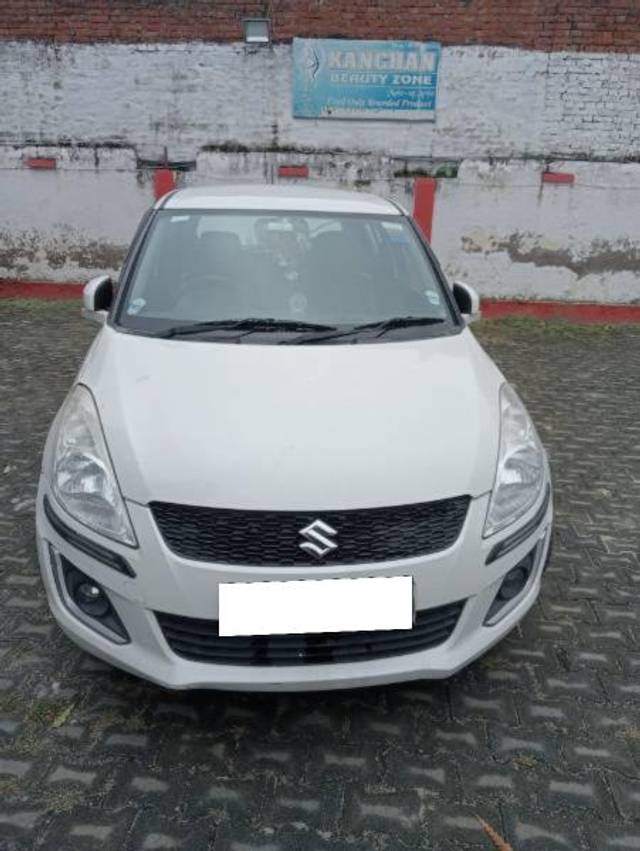 https://images10.gaadi.com/usedcar_image/4145783/original/processed_13912b3d-2108-4d03-918e-517880e4bd34.jpg?imwidth=6402