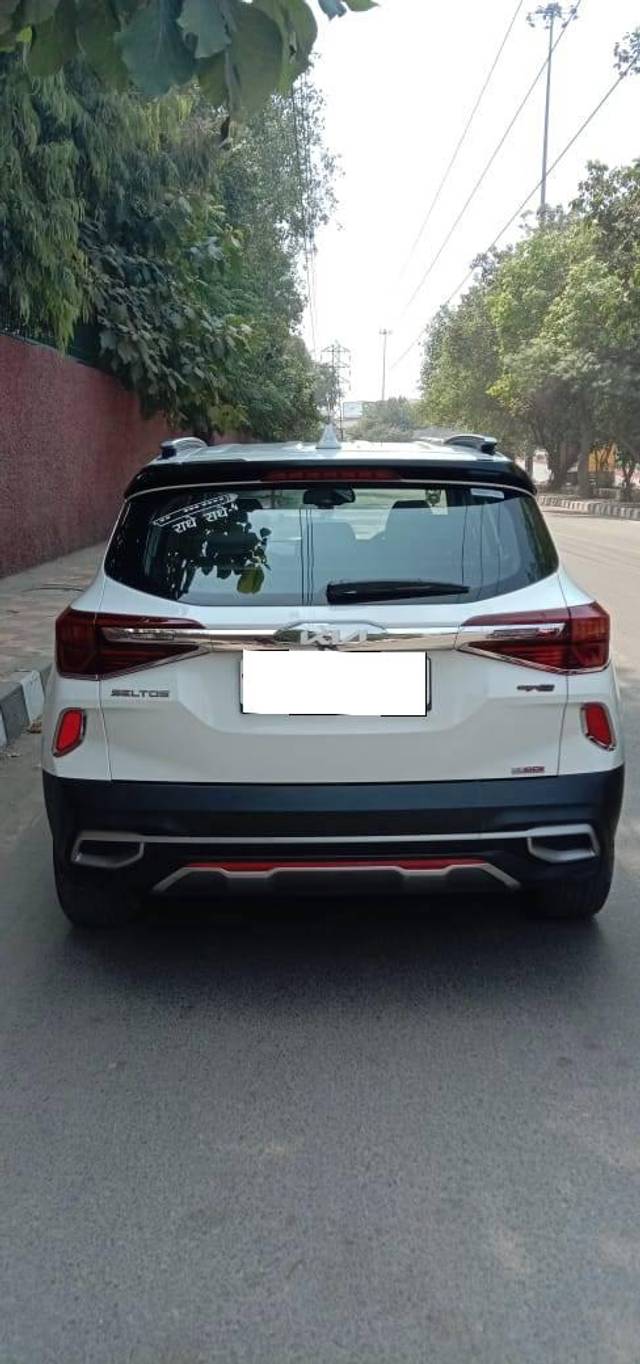 https://images10.gaadi.com/usedcar_image/4145794/original/processed_e720cd1915bcced8519e564f921c01d3.jpg?imwidth=6402