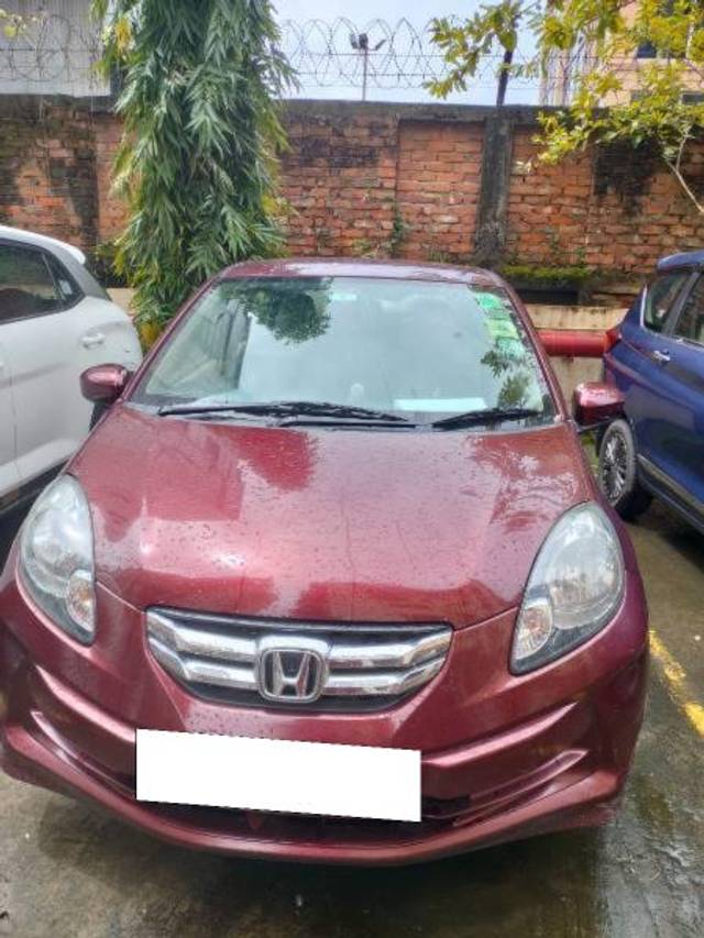 https://images10.gaadi.com/usedcar_image/4146054/original/processed_a93e027e-5024-4ac3-82ae-9b055e02cbe4.jpg?imwidth=6402