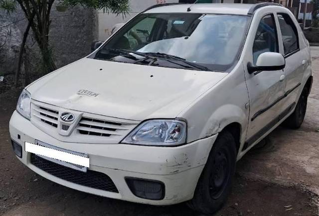 https://images10.gaadi.com/usedcar_image/4146195/original/processed_1df111fe-0233-4057-849f-13c63f183942.jpg?imwidth=6401