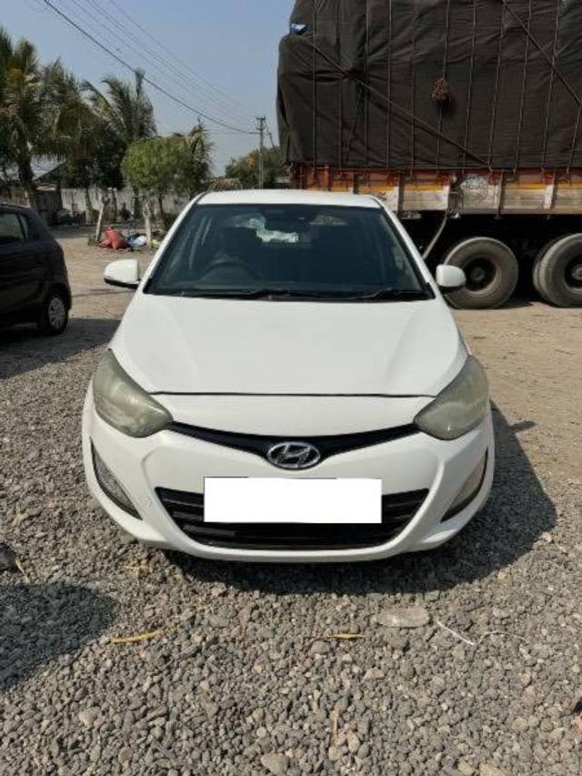 https://images10.gaadi.com/usedcar_image/4146231/original/processed_0bf44d4f-5a91-4e0d-96f8-fb666eb23e0b.jpg?imwidth=6402