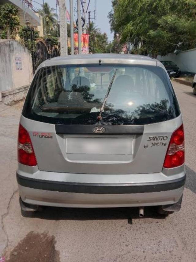 https://images10.gaadi.com/usedcar_image/4146239/original/processed_e8e60b64-4b60-4469-b04c-81f7ef2be432.jpg?imwidth=6401