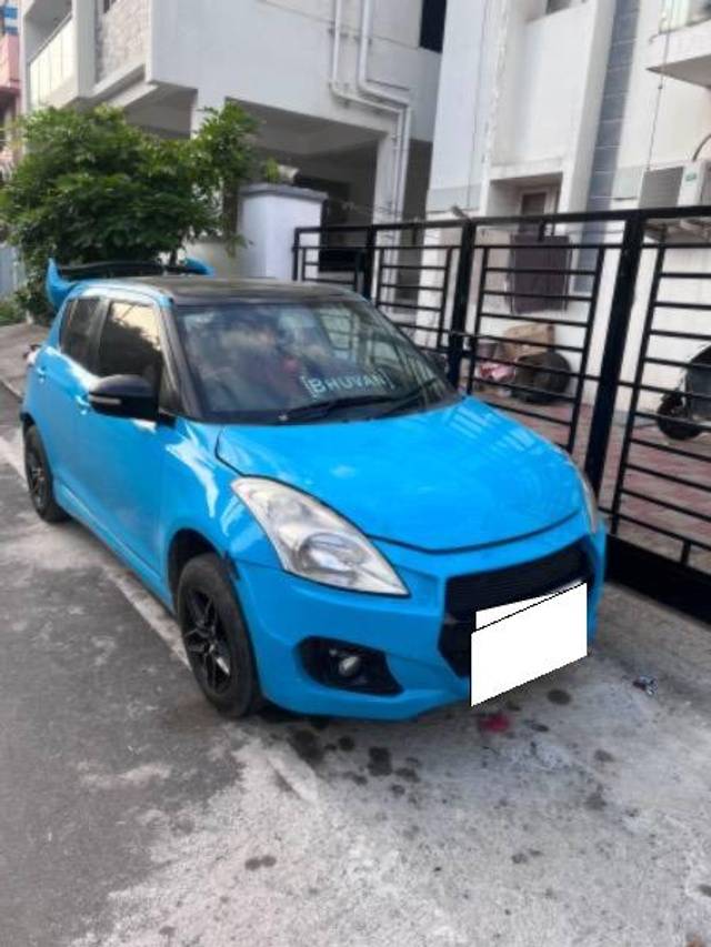 https://images10.gaadi.com/usedcar_image/4146243/original/processed_9ed3f69d-1bd7-4e01-94aa-f6127ea01c86.jpg?imwidth=6400