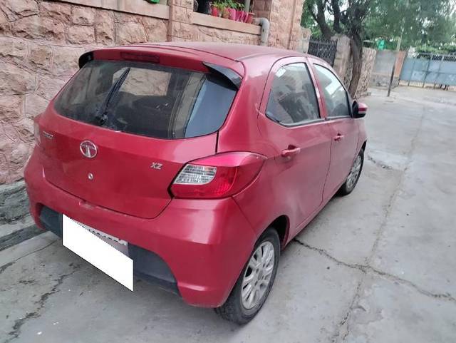 https://images10.gaadi.com/usedcar_image/4146323/original/processed_f5b39e83-5356-4b8d-9dad-6e56965faa03.jpg?imwidth=6402