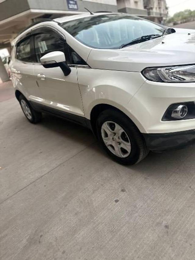 https://images10.gaadi.com/usedcar_image/4146398/original/processed_ef142e85-d56a-410e-8b67-104170b6b039.jpeg?imwidth=6400