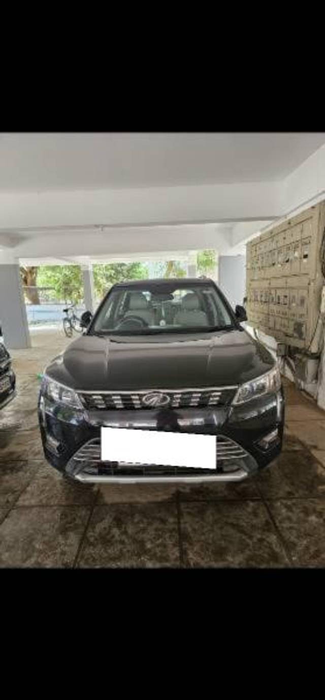 https://images10.gaadi.com/usedcar_image/4146435/original/processed_dd7608d4-daab-4379-9d20-4d64f1962baf.jpg?imwidth=6400