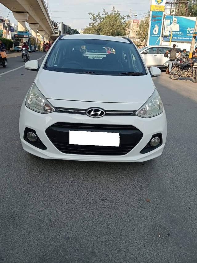 https://images10.gaadi.com/usedcar_image/4146536/original/processed_c674127b8a80df6207c7c63175ba5633.jpg?imwidth=6400