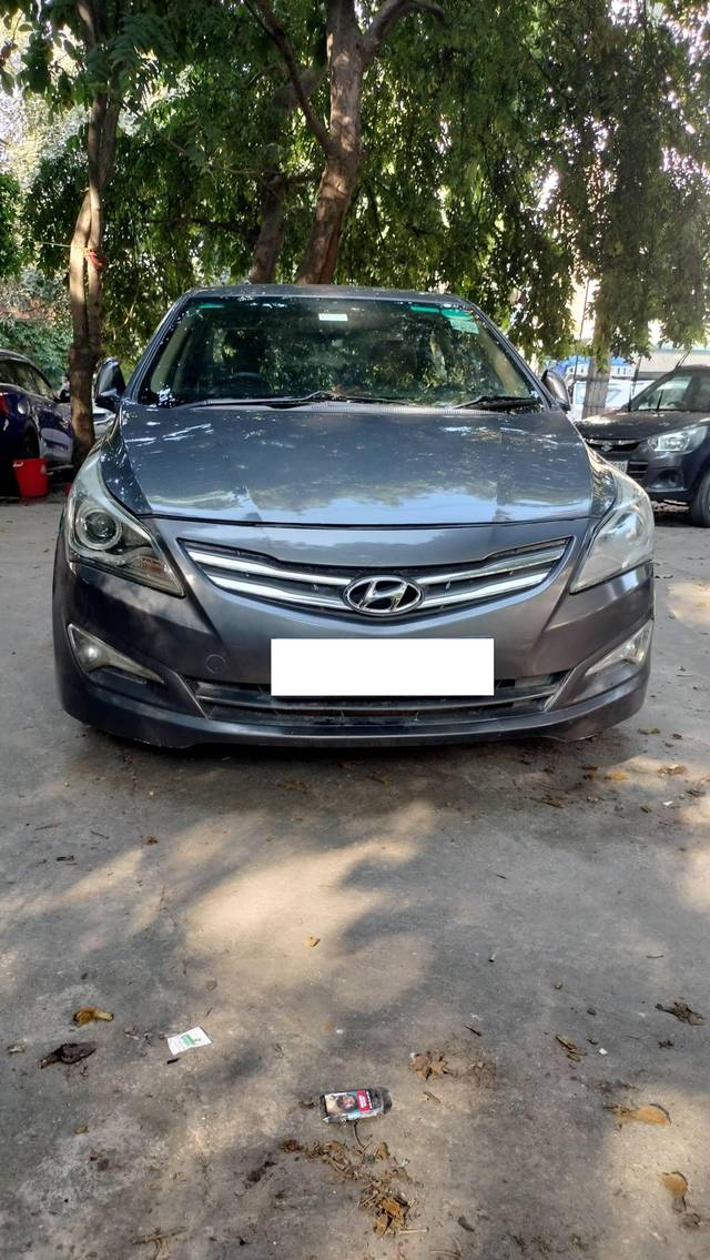 https://images10.gaadi.com/usedcar_image/4146622/original/processed_72033d1854105b5d028c13550dbf932d.jpg?imwidth=6400