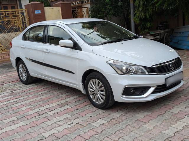 https://images10.gaadi.com/usedcar_image/4146789/original/af40f99f3da46bd97d7e8cee0c7c4fda.jpg?imwidth=6400