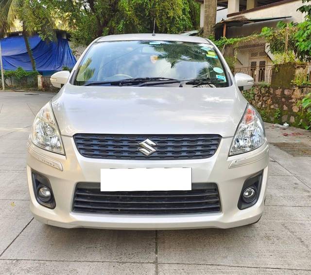 https://images10.gaadi.com/usedcar_image/4147093/original/processed_417327d2cf85e5074ba856eaf877b6c7.jpg?imwidth=6400