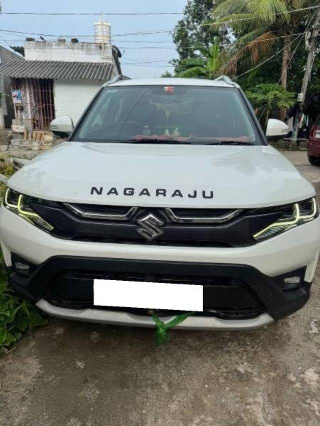 https://images10.gaadi.com/usedcar_image/4147112/original/processed_3acf679f-9f38-4bcb-9eb2-810c46e56dd8.jpg?imwidth=6400