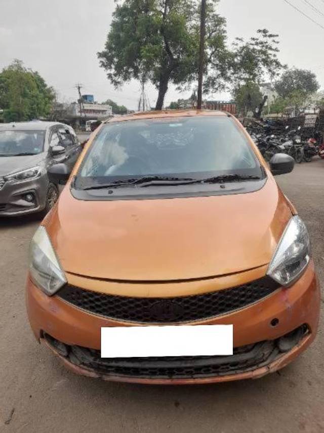 https://images10.gaadi.com/usedcar_image/4147155/original/processed_590e7f05-63ce-43c7-9f39-5f948545f26b.jpg?imwidth=6400