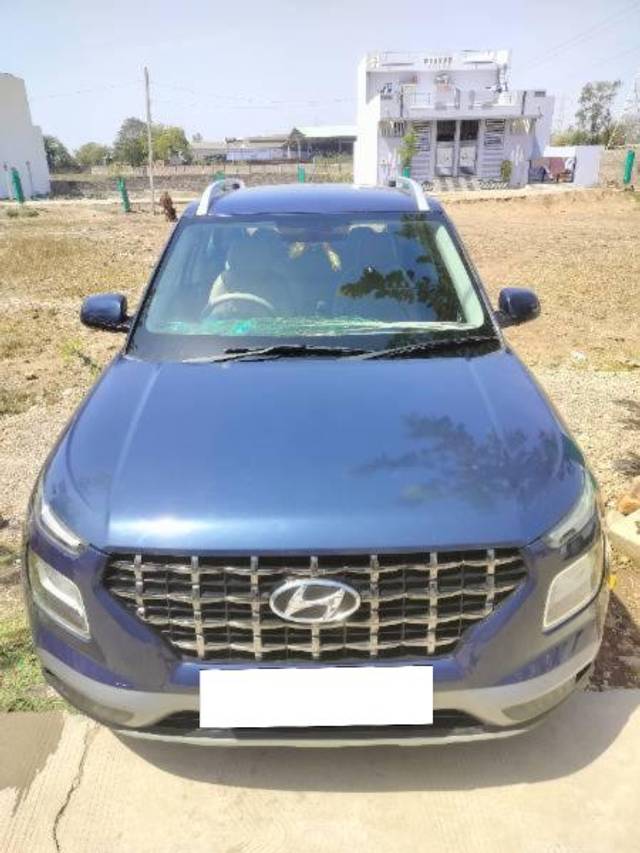 https://images10.gaadi.com/usedcar_image/4147191/original/processed_900a367a-dfbf-46c4-af3d-33f512839520.jpg?imwidth=6402