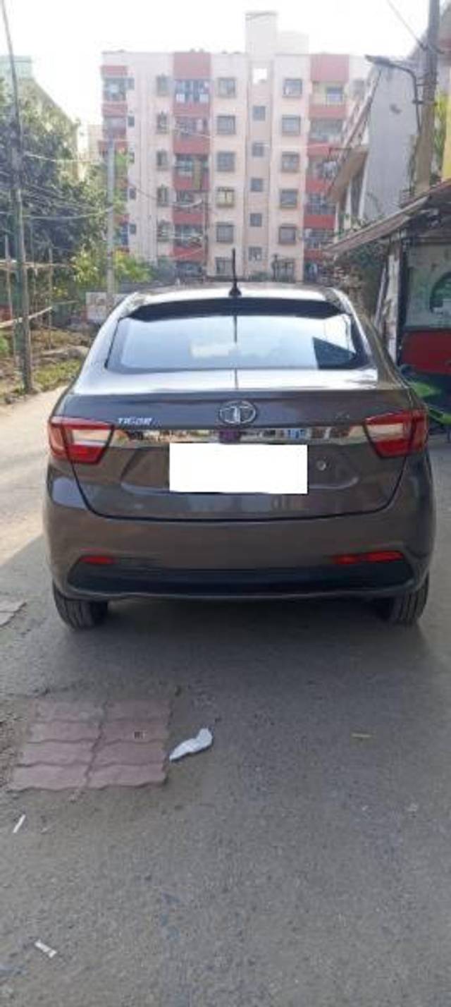 https://images10.gaadi.com/usedcar_image/4147424/original/processed_1f757dde-e7e5-4ef2-8c79-39da2602fbb6.jpeg?imwidth=6401