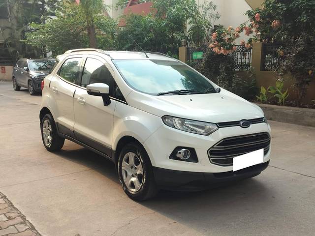 https://images10.gaadi.com/usedcar_image/4147571/original/processed_0314d1eeed272a12260047014f09e2bb.jpg?imwidth=6400