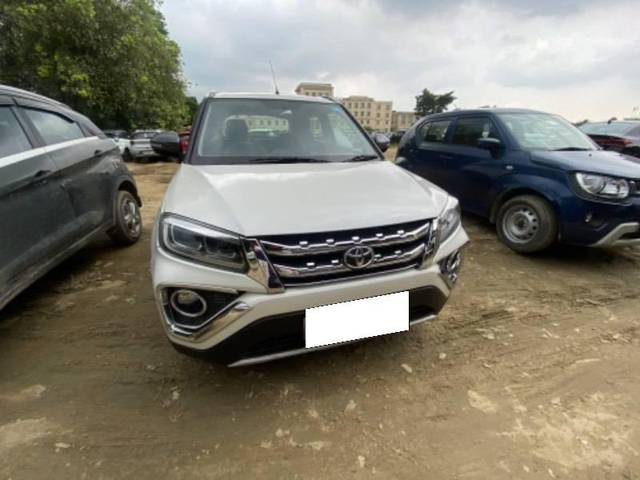 https://images10.gaadi.com/usedcar_image/4147687/original/processed_d4654749-fc8a-4c3b-9c54-144d2c563bec.jpeg?imwidth=6400