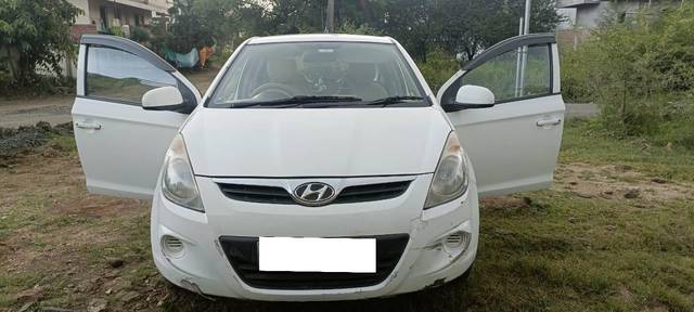 https://images10.gaadi.com/usedcar_image/4148066/original/processed_889ce968-d930-4c02-89b5-da32f4eedb74.jpg?imwidth=6401