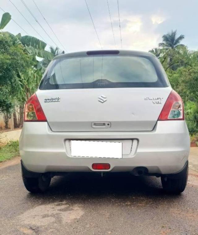 https://images10.gaadi.com/usedcar_image/4148418/original/processed_5d6d4403-6edc-45c4-a7c4-5a441a9ff4a8.jpg?imwidth=6401