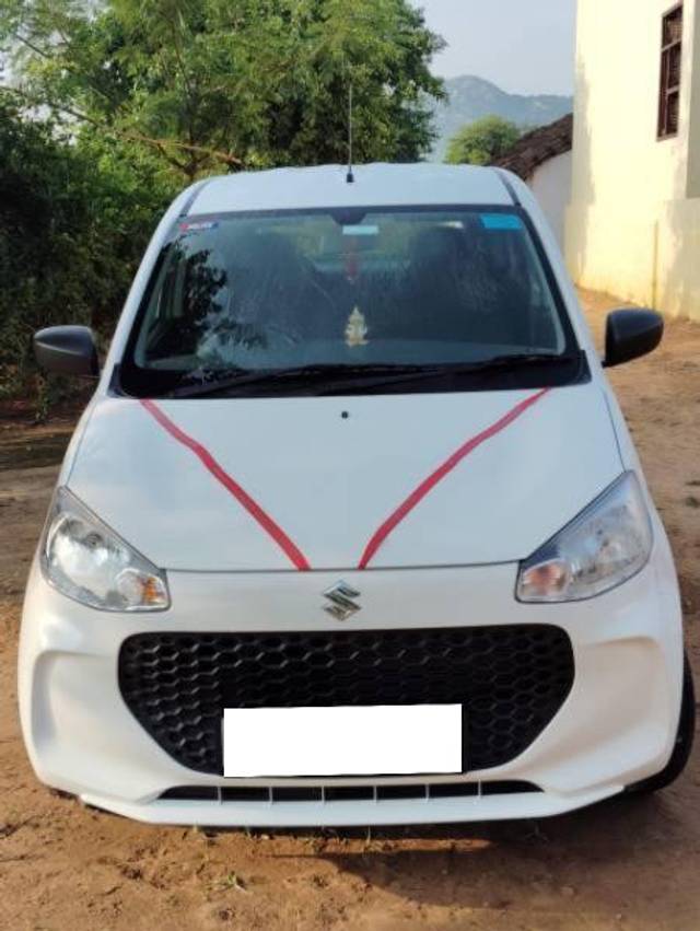 https://images10.gaadi.com/usedcar_image/4148520/original/processed_c2d283b6-83f1-4a96-8ac9-3e5a94a9ca5c.jpg?imwidth=6400