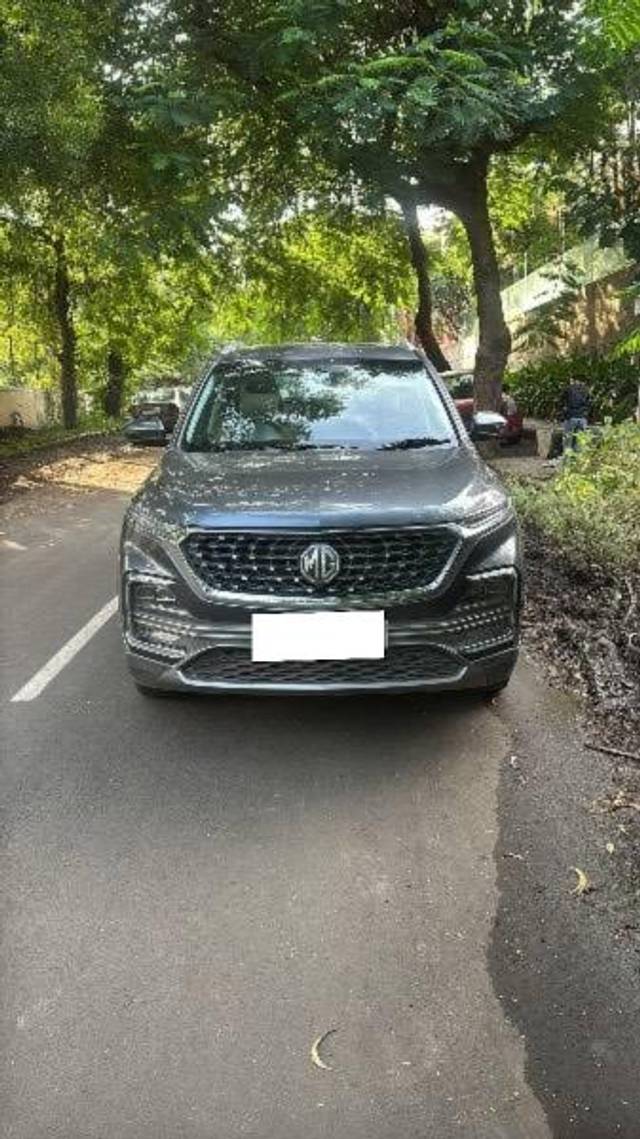 https://images10.gaadi.com/usedcar_image/4148603/original/processed_3c4e6de3-0e3c-4c02-a5c0-c8e4c76a87f1.jpeg?imwidth=6400