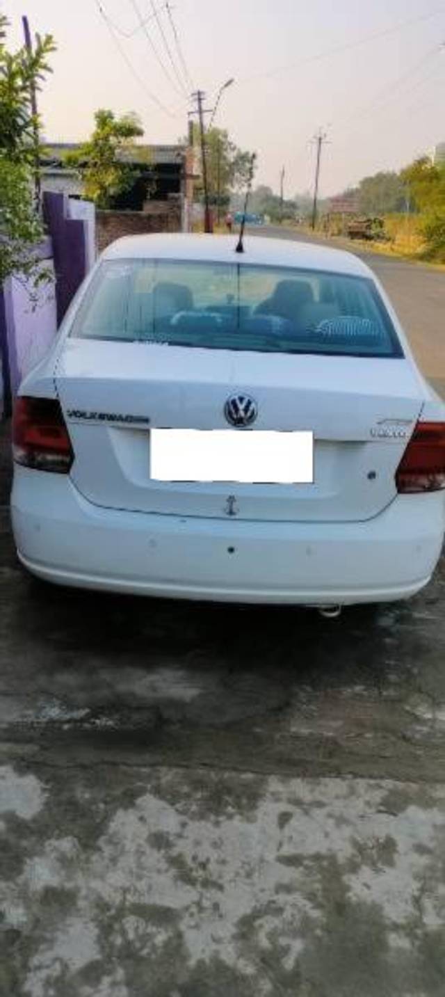 https://images10.gaadi.com/usedcar_image/4148656/original/processed_43c4f330-77c3-4d1f-aa55-c7c4b6c9ced9.jpeg?imwidth=6401