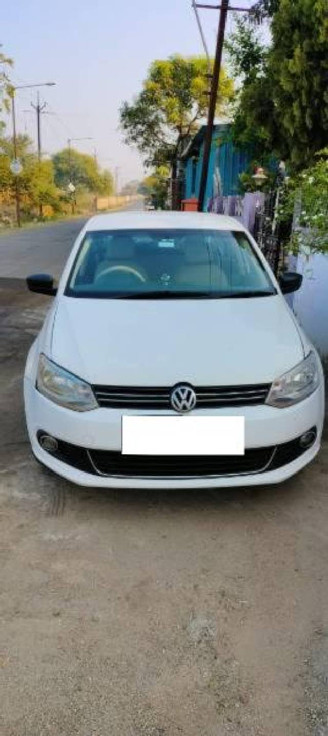 https://images10.gaadi.com/usedcar_image/4148656/original/processed_a7b3bef5-8aa2-4994-b370-fbad5c217d5e.jpeg?imwidth=6402