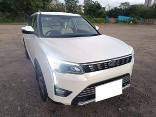 Mahindra XUV300 Mahindra XUV300 W8 Diesel Sunroof BSVI