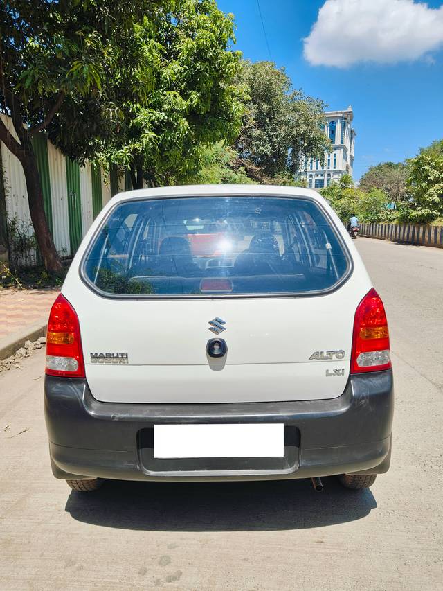 https://images10.gaadi.com/usedcar_image/4148731/original/processed_230992473b67bd1ad1773d4ef7fd5913.jpg?imwidth=6402